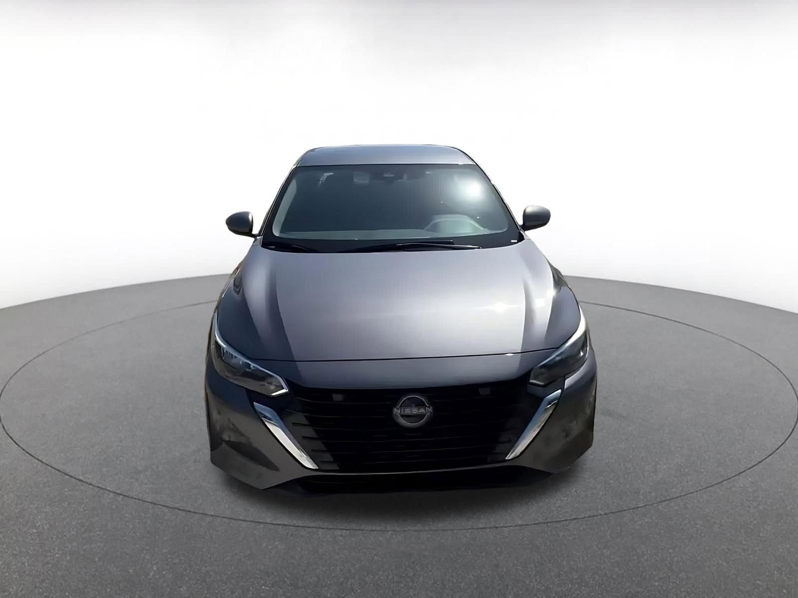 Thumbnail: 2025 Nissan Sentra - 4