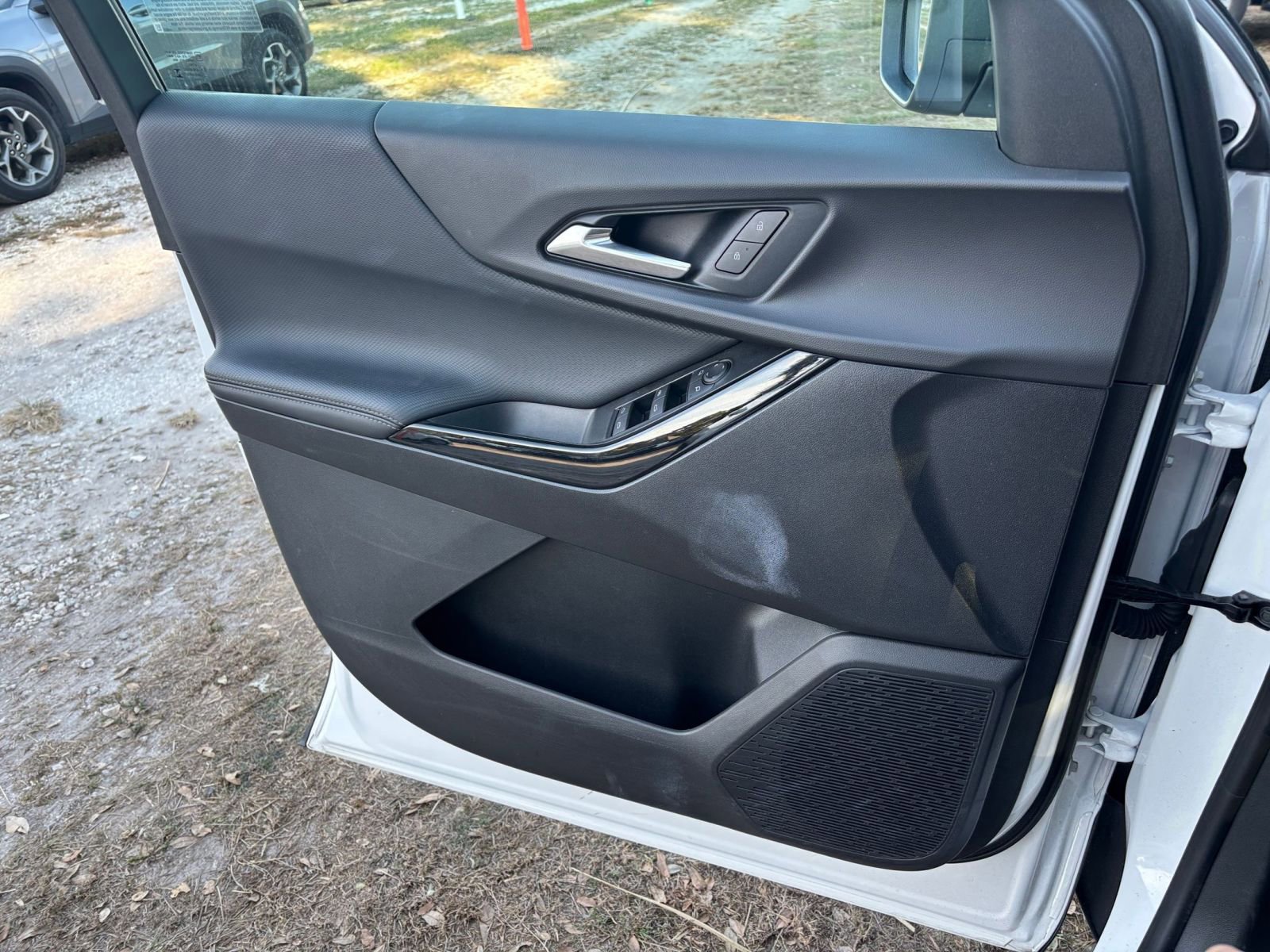 Thumbnail: 2025 Chevrolet Equinox - 30