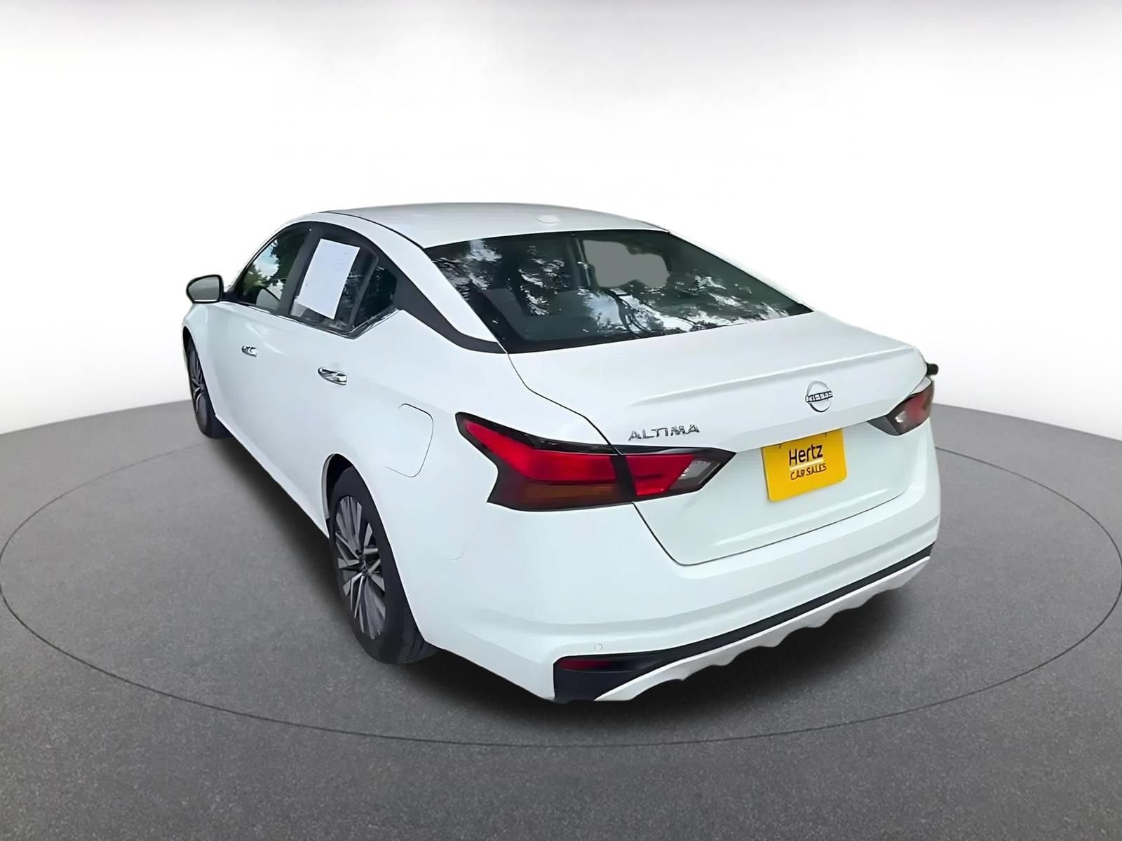 Thumbnail: 2025 Nissan Altima - 11