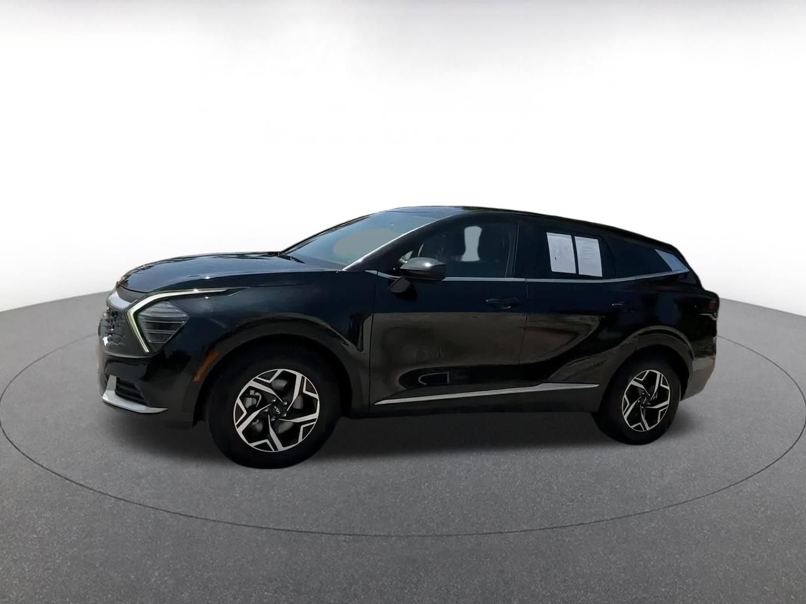 Thumbnail: 2024 Kia Sportage - 8