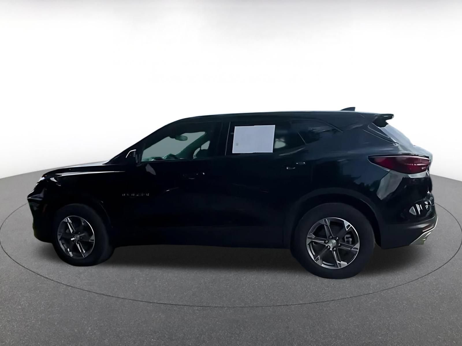 Thumbnail: 2026 Chevrolet Blazer - 8