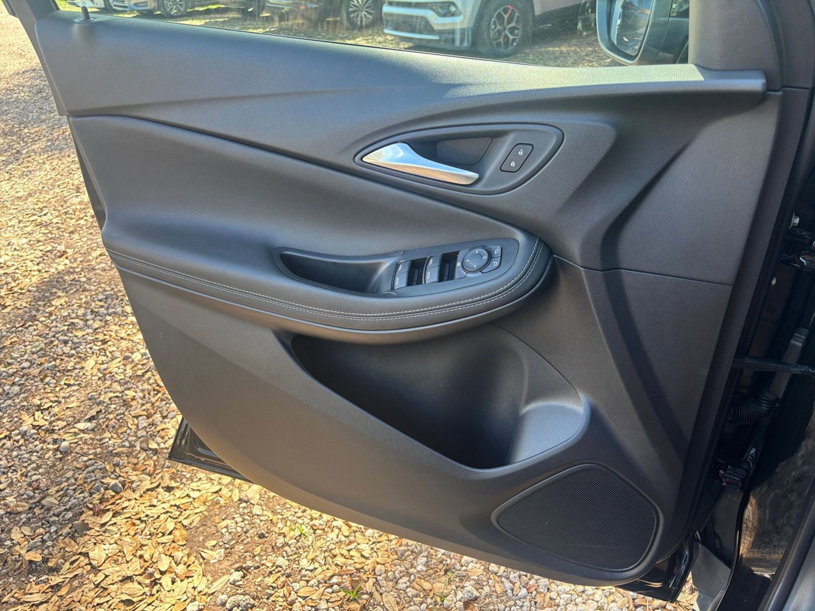 Thumbnail: 2025 Buick Encore GX - 18