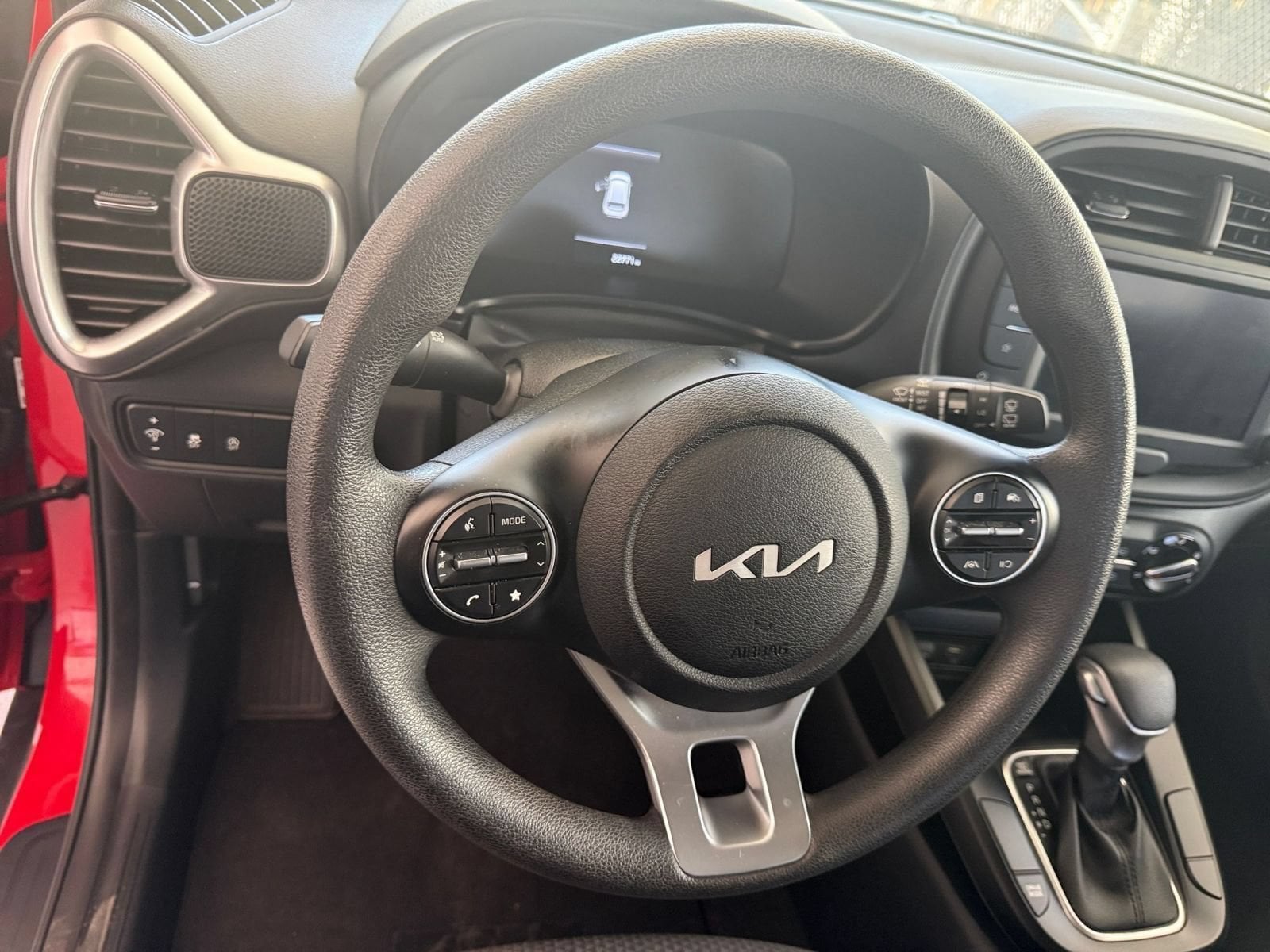 Thumbnail: 2025 Kia Soul - 25