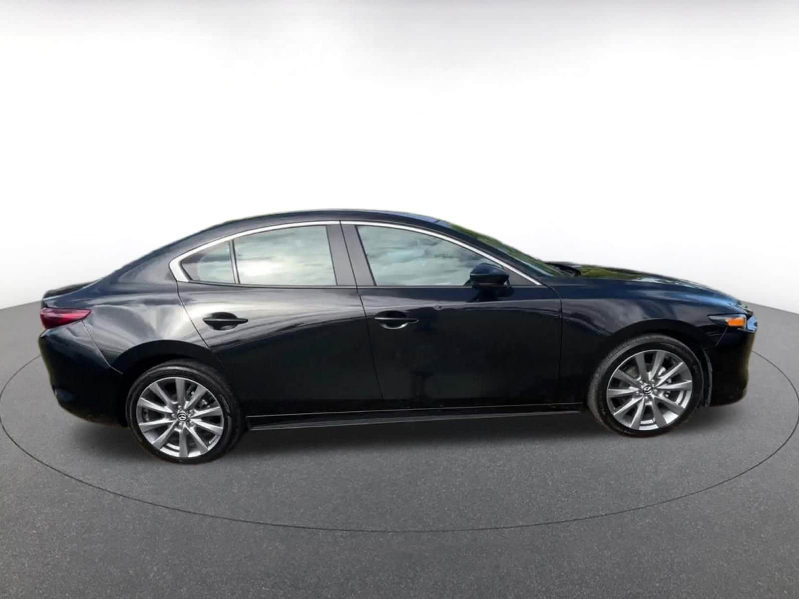 Thumbnail: 2025 Mazda Mazda3 - 16