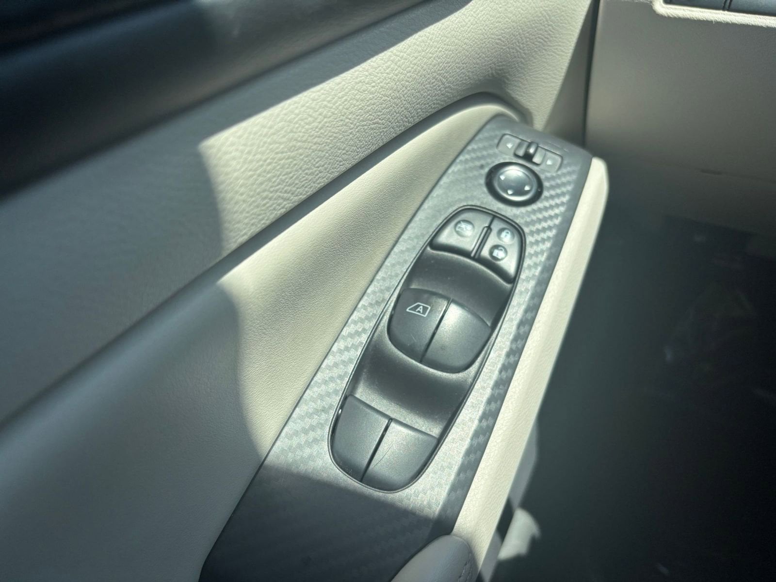 Thumbnail: 2025 Nissan Altima - 18