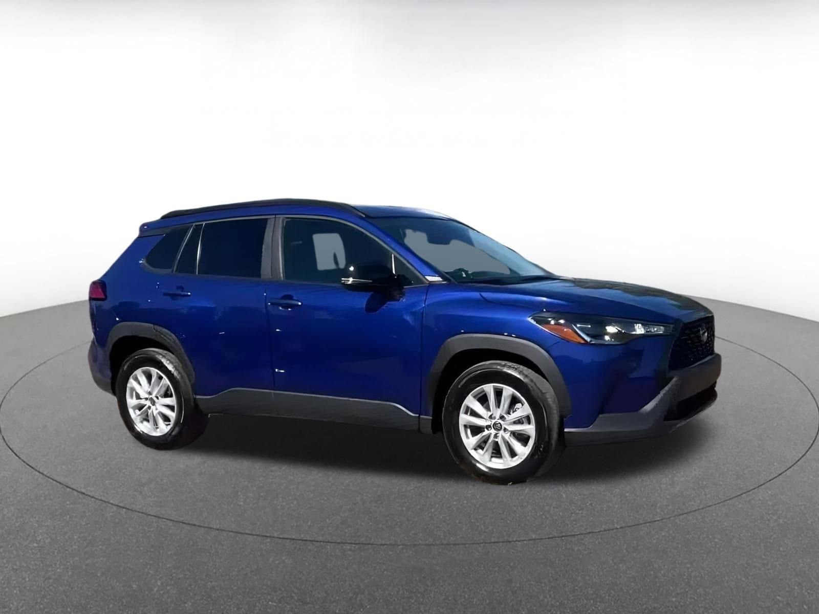 Thumbnail: 2025 Toyota Corolla Cross - 2