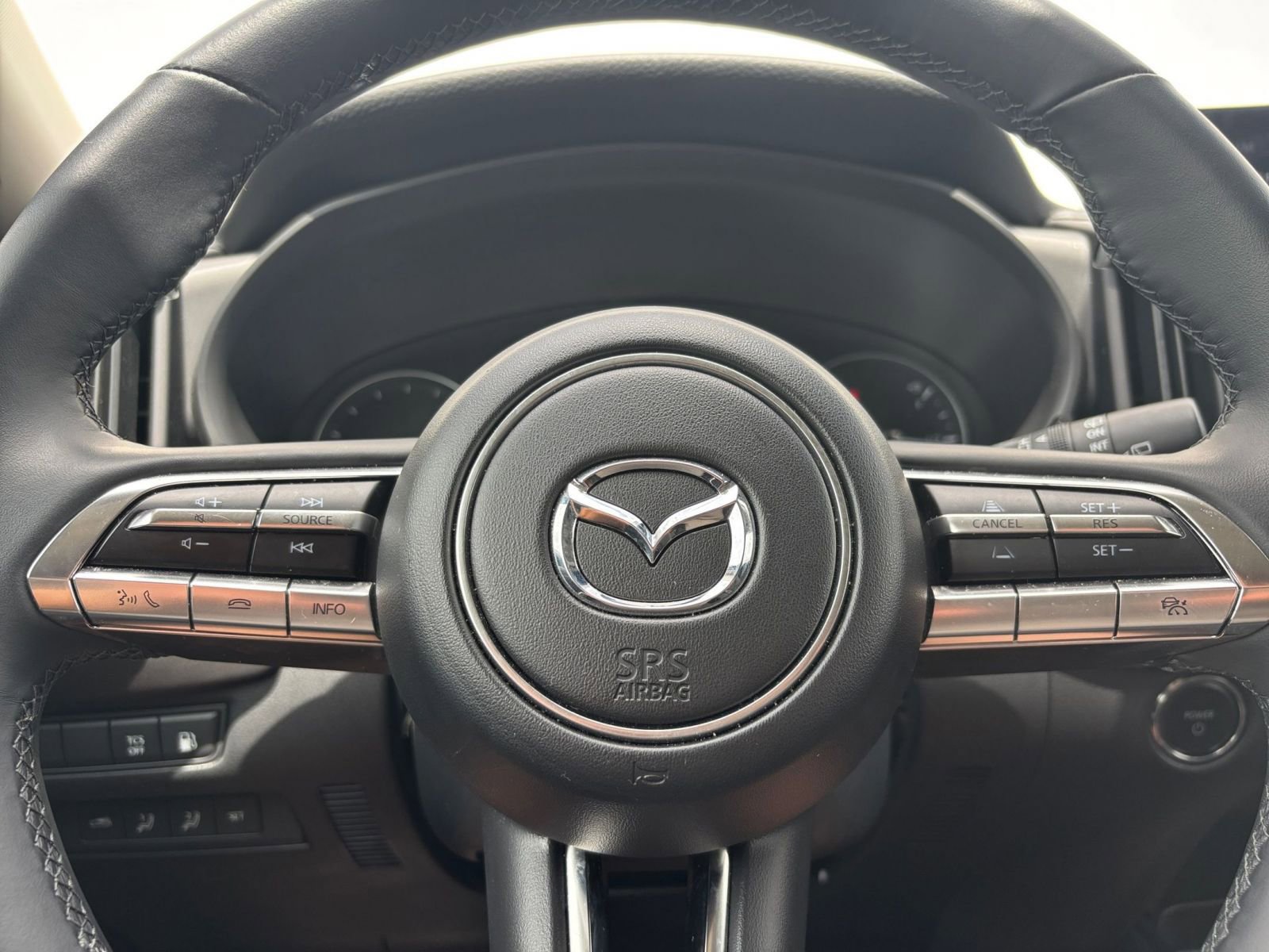 Thumbnail: 2025 Mazda CX-50 - 30