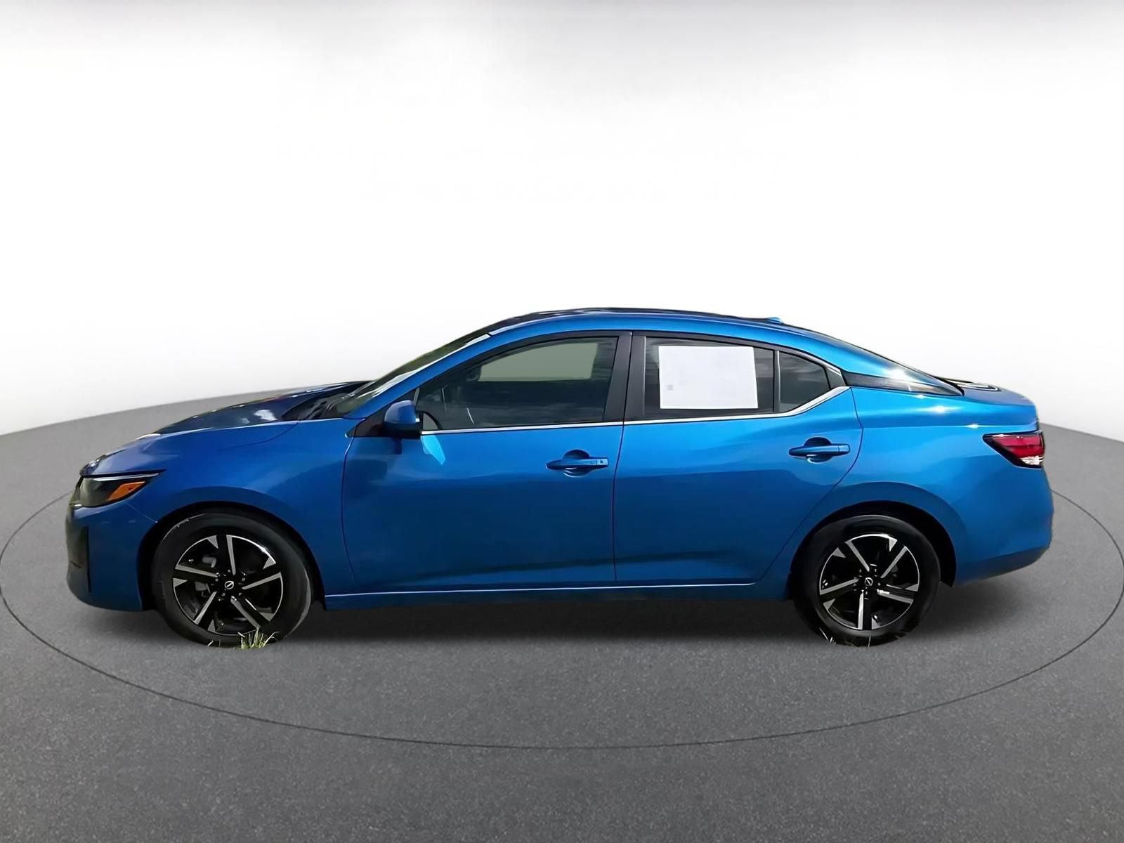 Thumbnail: 2025 Nissan Sentra - 8