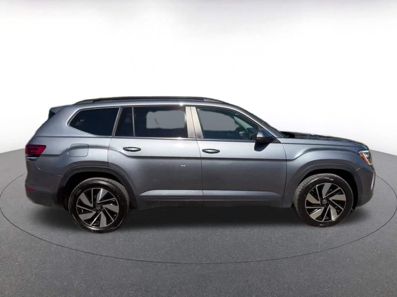 Thumbnail: 2025 Volkswagen Atlas - 16