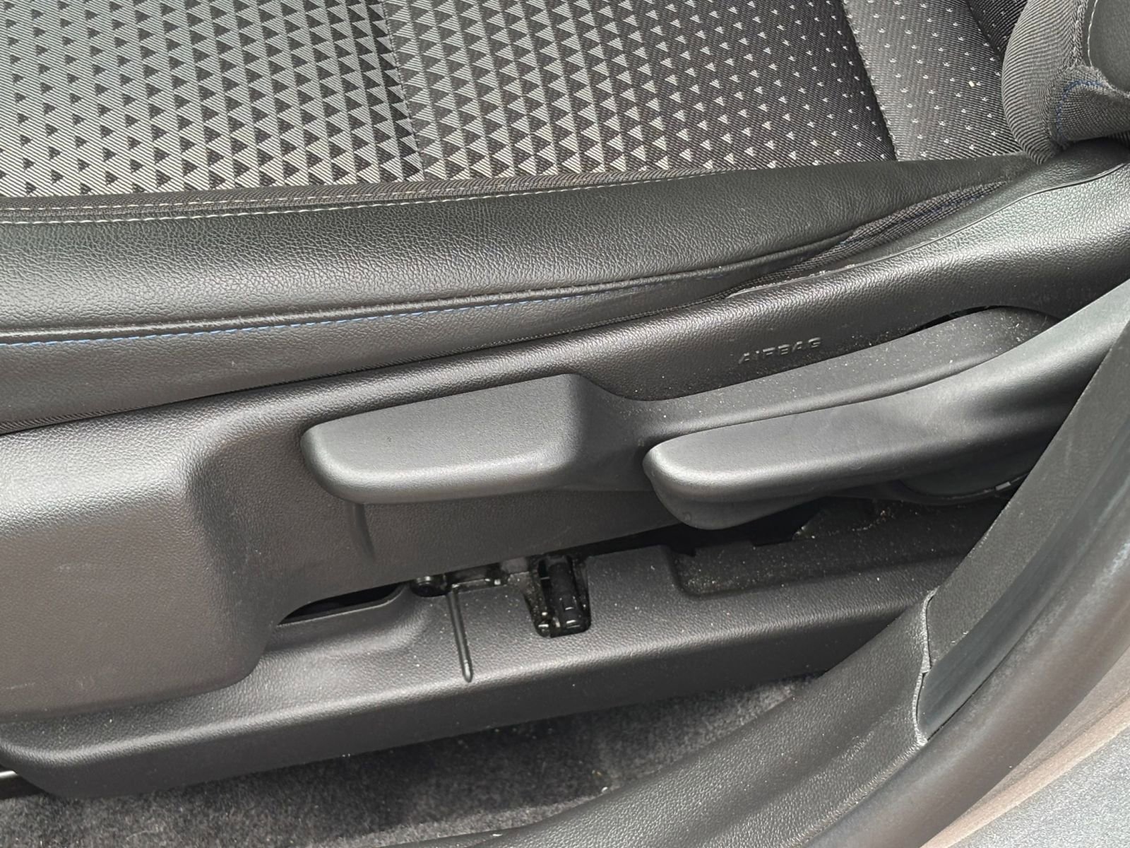 Thumbnail: 2025 Chevrolet Trax - 22