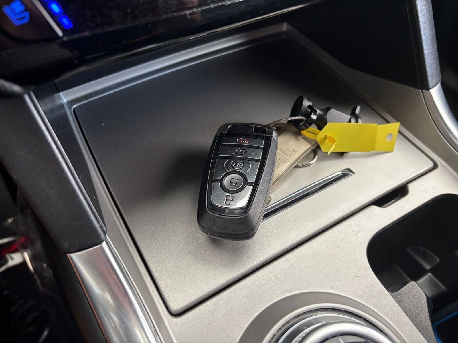 Thumbnail: 2023 Ford Explorer - 22