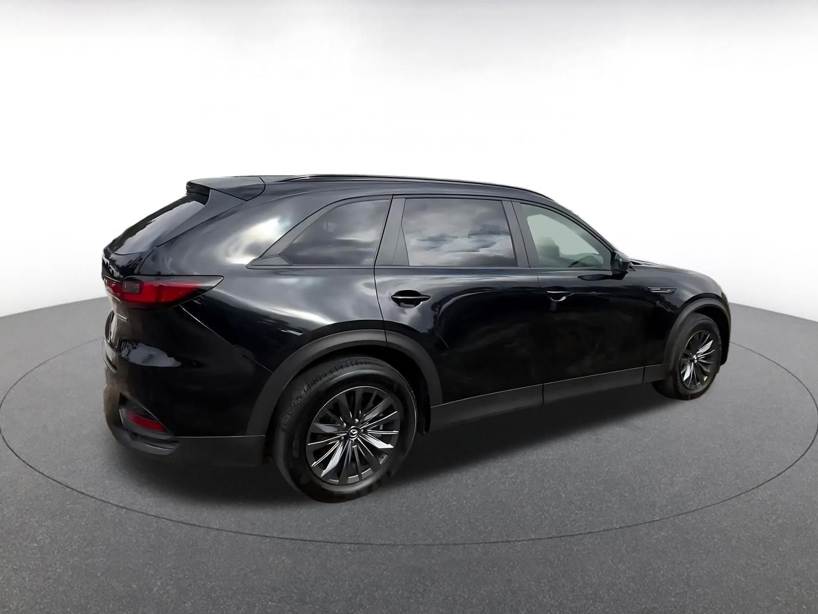 Thumbnail: 2025 Mazda CX-70 - 15