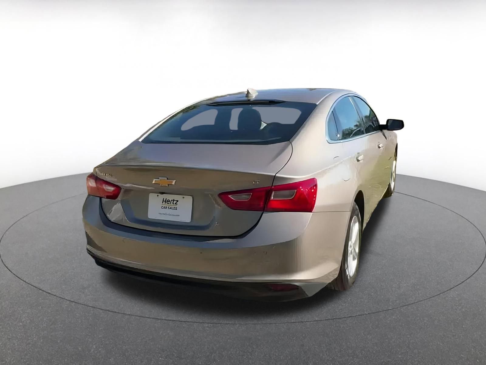 Thumbnail: 2023 Chevrolet Malibu - 9
