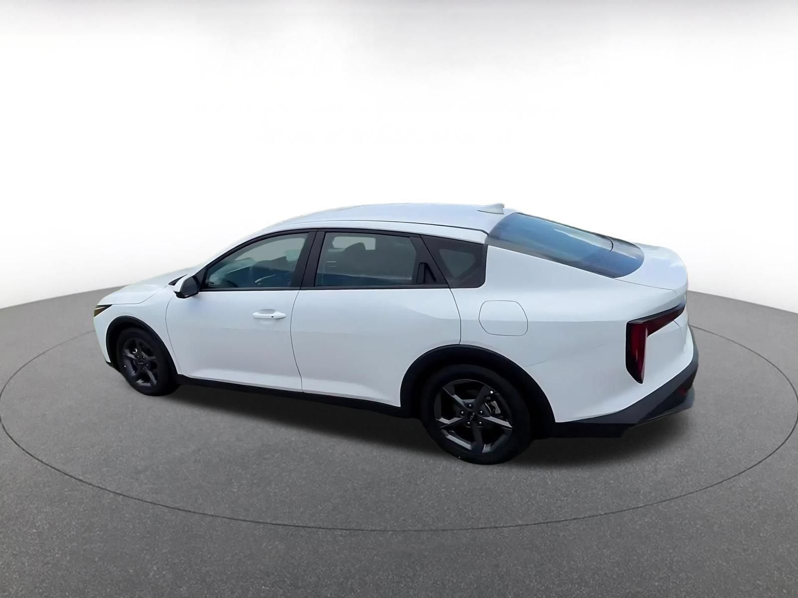 Thumbnail: 2025 Kia K4 - 8