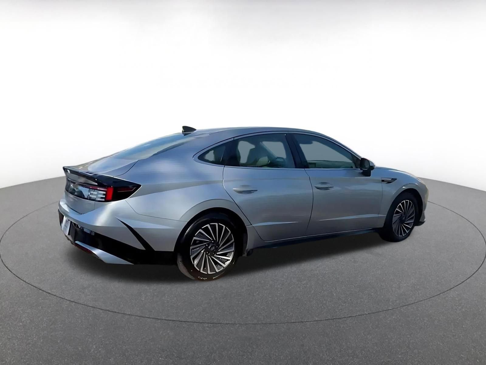 Thumbnail: 2025 Hyundai Sonata - 12
