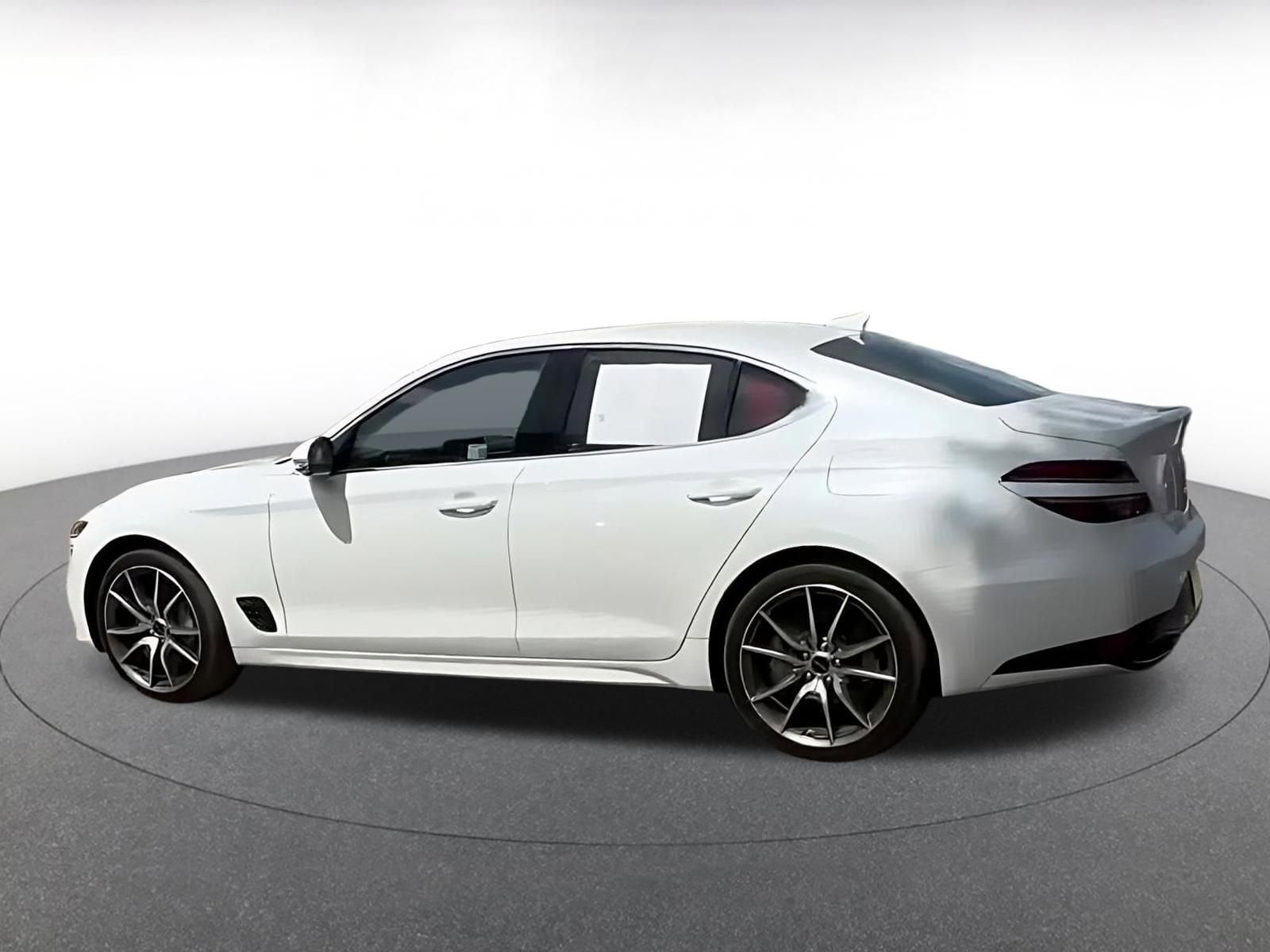 Thumbnail: 2025 Genesis G70 - 10