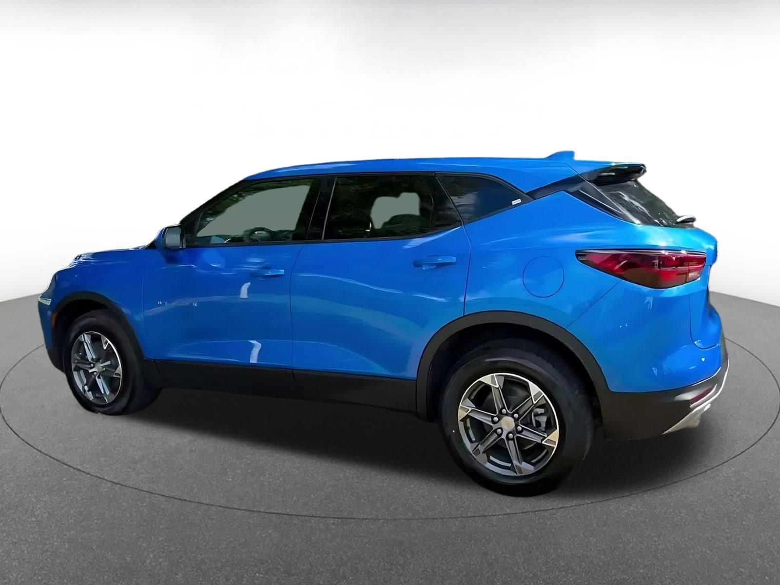 Thumbnail: 2025 Chevrolet Blazer - 9