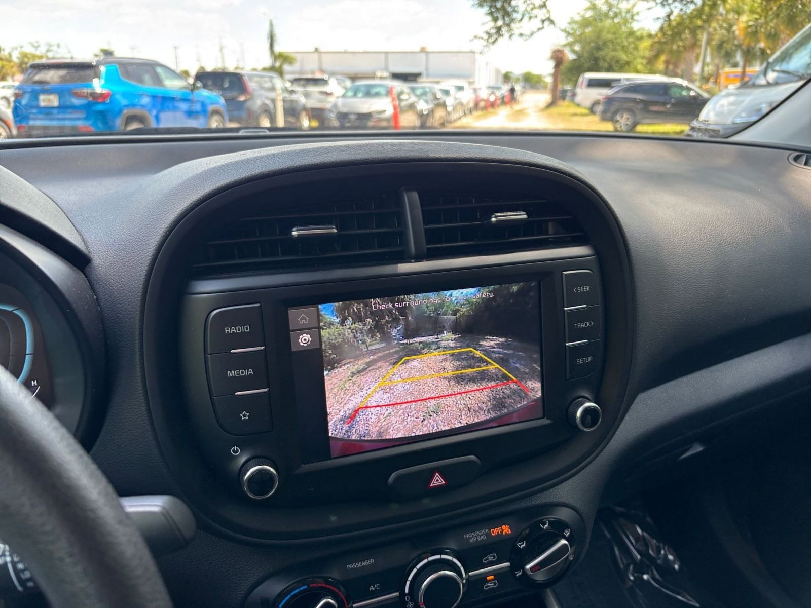 Thumbnail: 2025 Kia Soul - 23