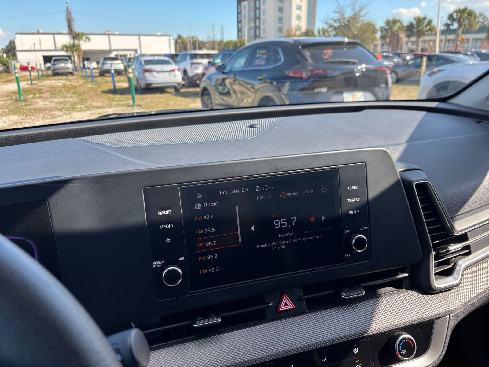 Thumbnail: 2025 Kia Sportage - 20