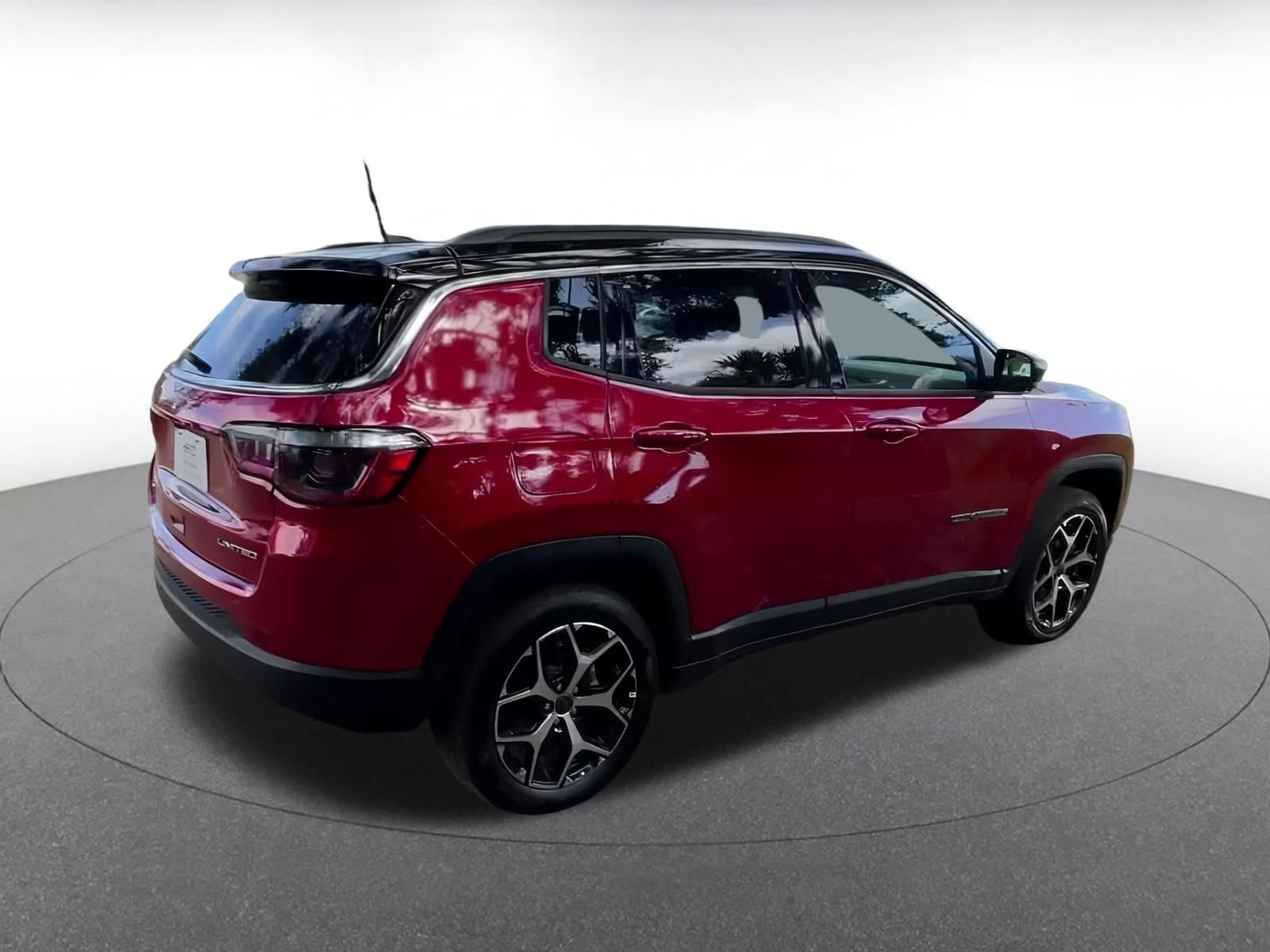 Thumbnail: 2025 Jeep Compass - 15