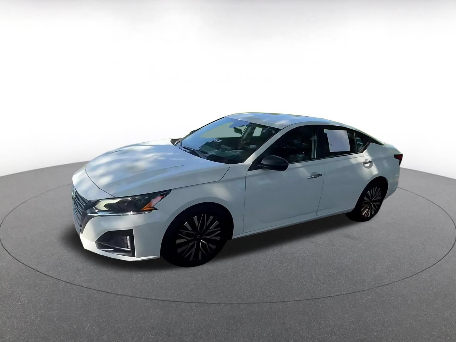 Thumbnail: 2025 Nissan Altima - 8