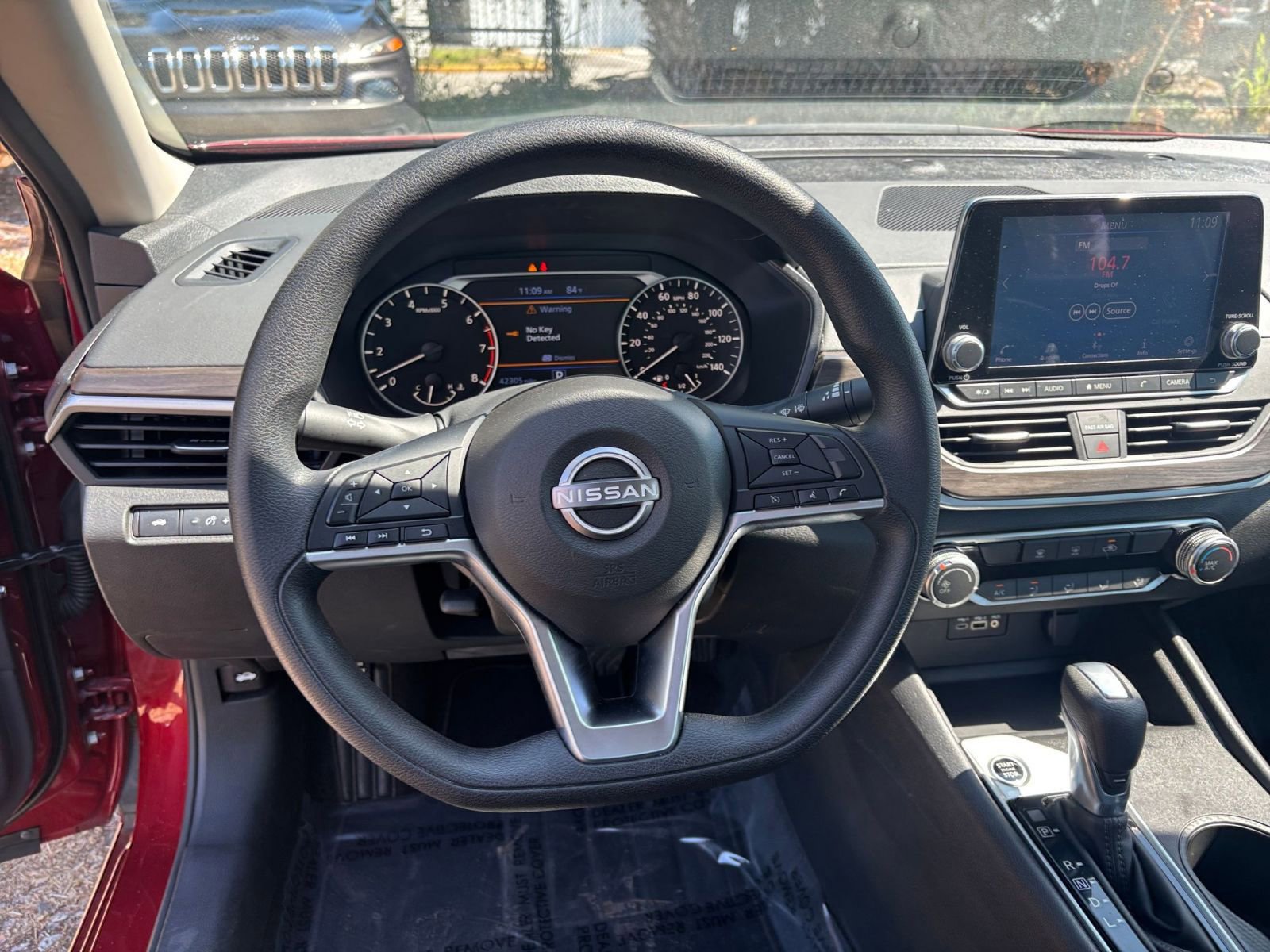 Thumbnail: 2025 Nissan Altima - 29