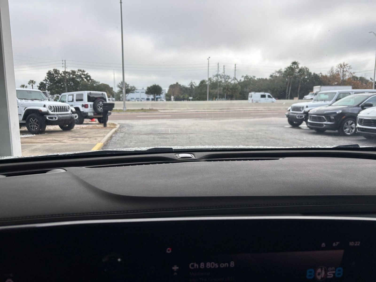 Thumbnail: 2025 Buick Encore GX - 18