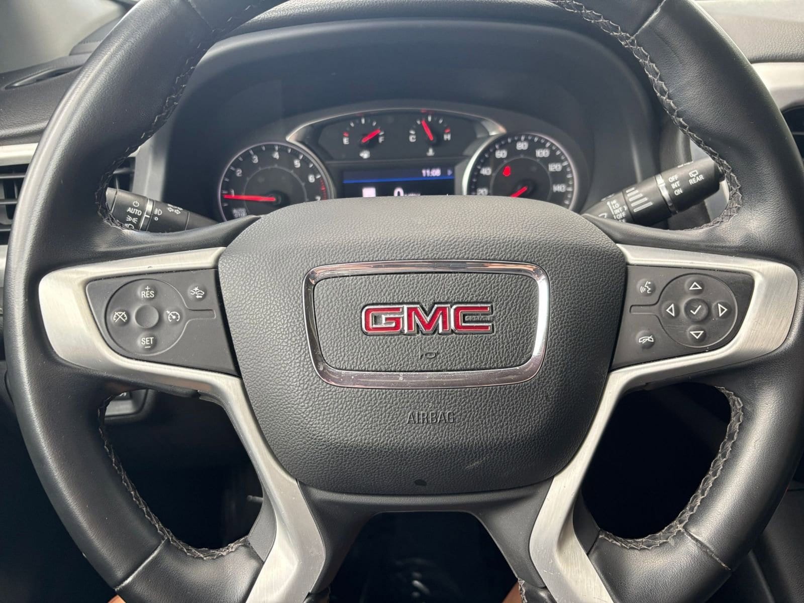 Thumbnail: 2023 GMC Acadia - 23