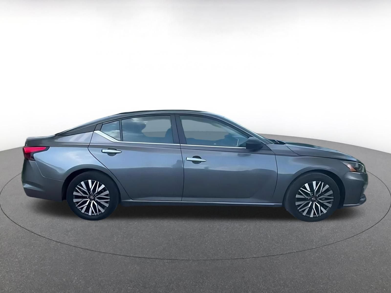 Thumbnail: 2025 Nissan Altima - 16