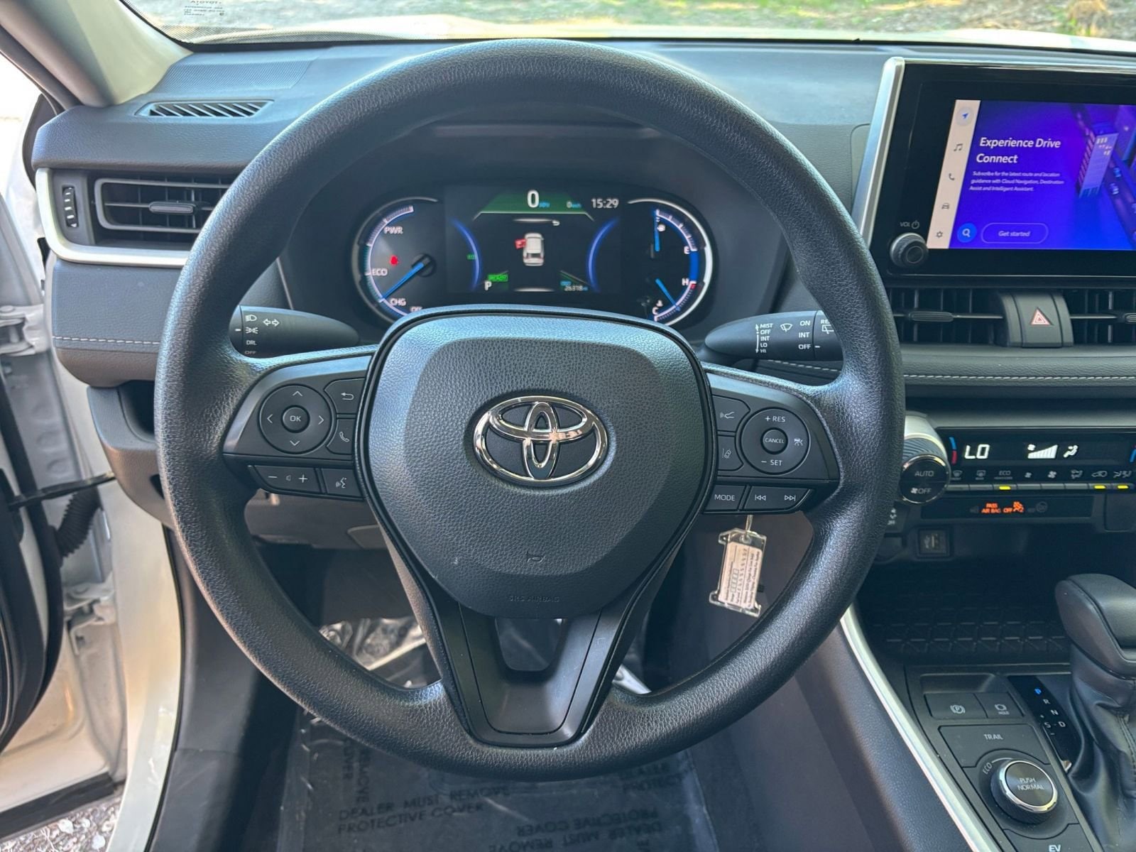 Thumbnail: 2025 Toyota RAV4 - 29