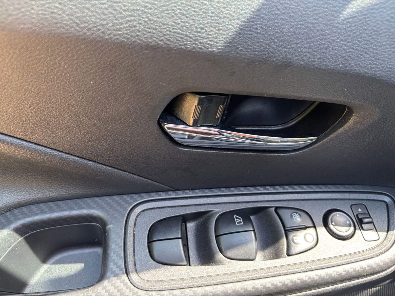 Thumbnail: 2025 Nissan Versa - 18
