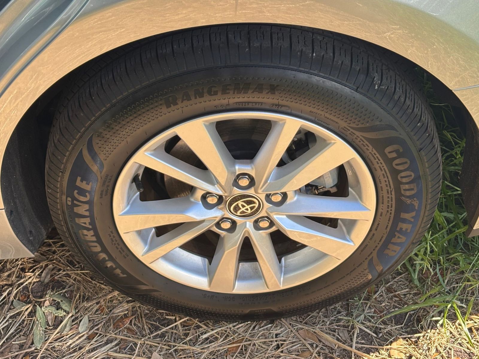 Thumbnail: 2025 Toyota Camry - 30