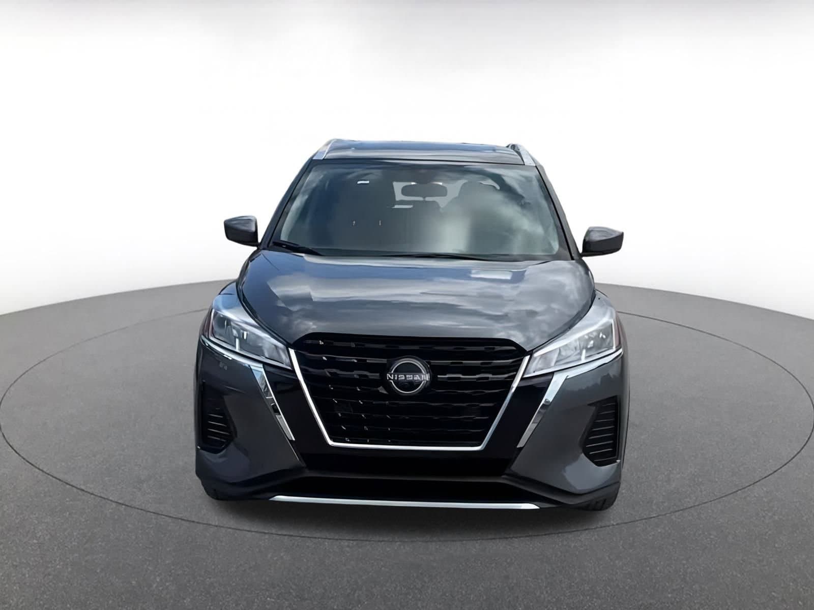 Thumbnail: 2024 Nissan Kicks - 4
