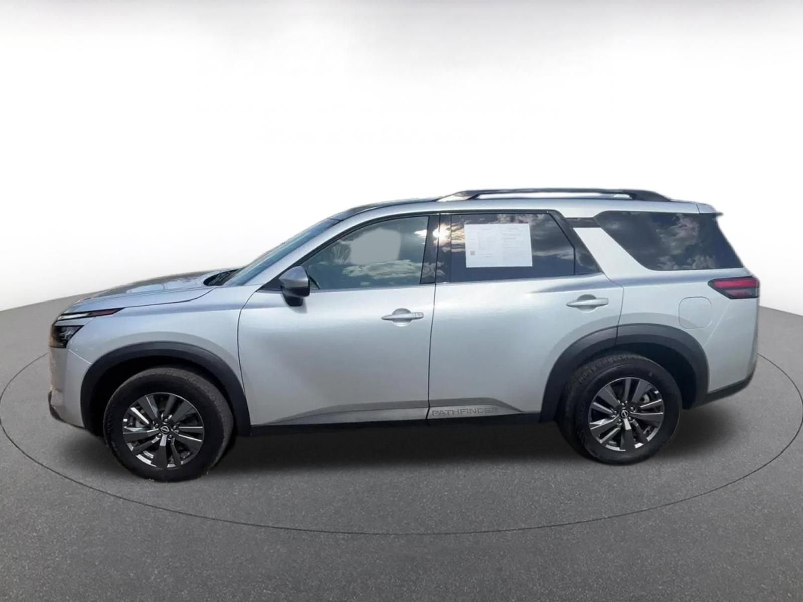Thumbnail: 2025 Nissan Pathfinder - 9