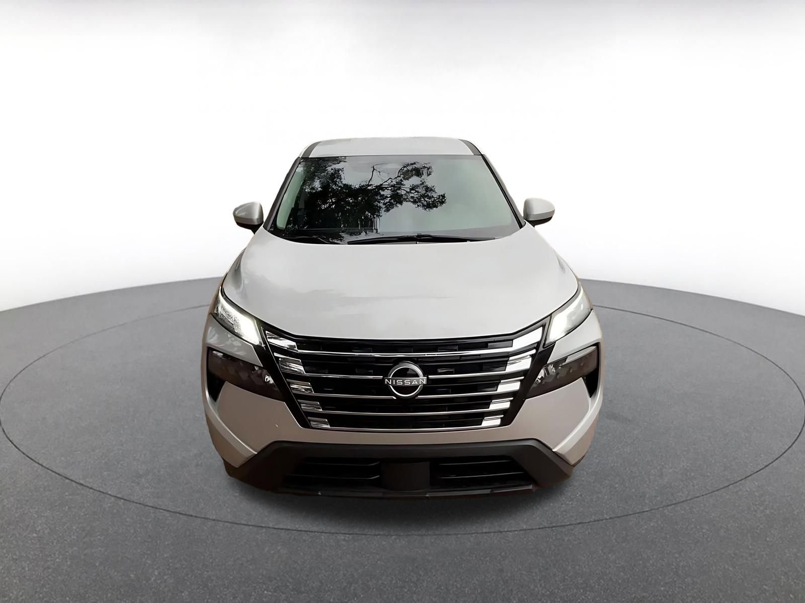 Thumbnail: 2025 Nissan Rogue - 4