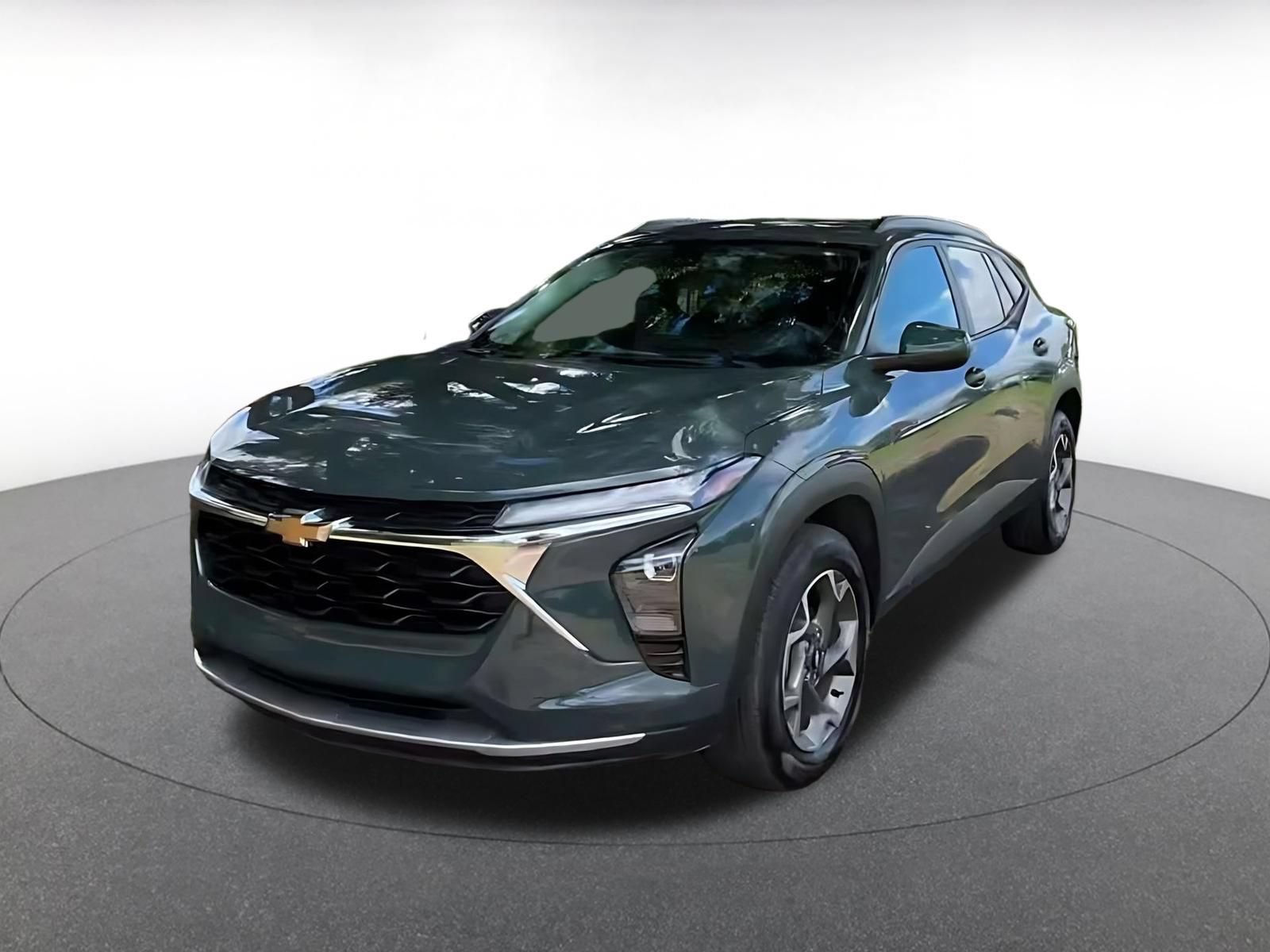 Thumbnail: 2025 Chevrolet Trax - 6