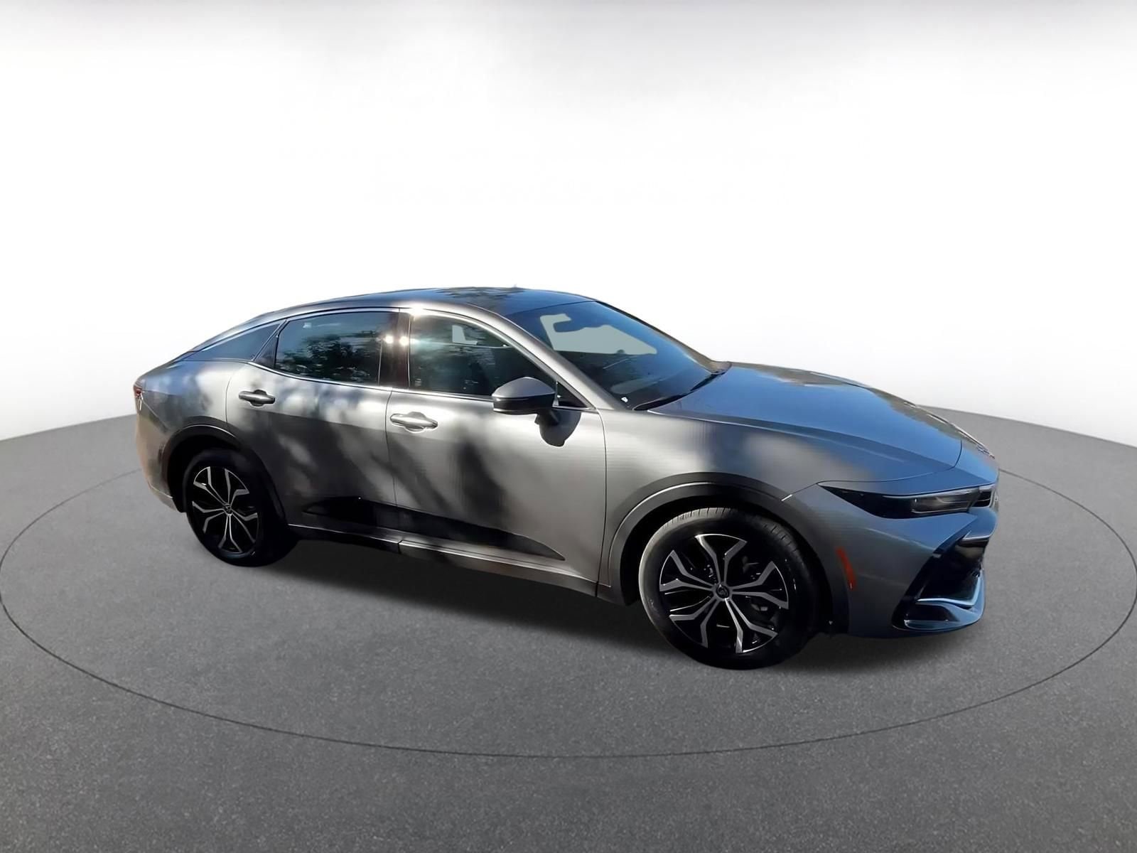 Thumbnail: 2025 Toyota Crown - 2