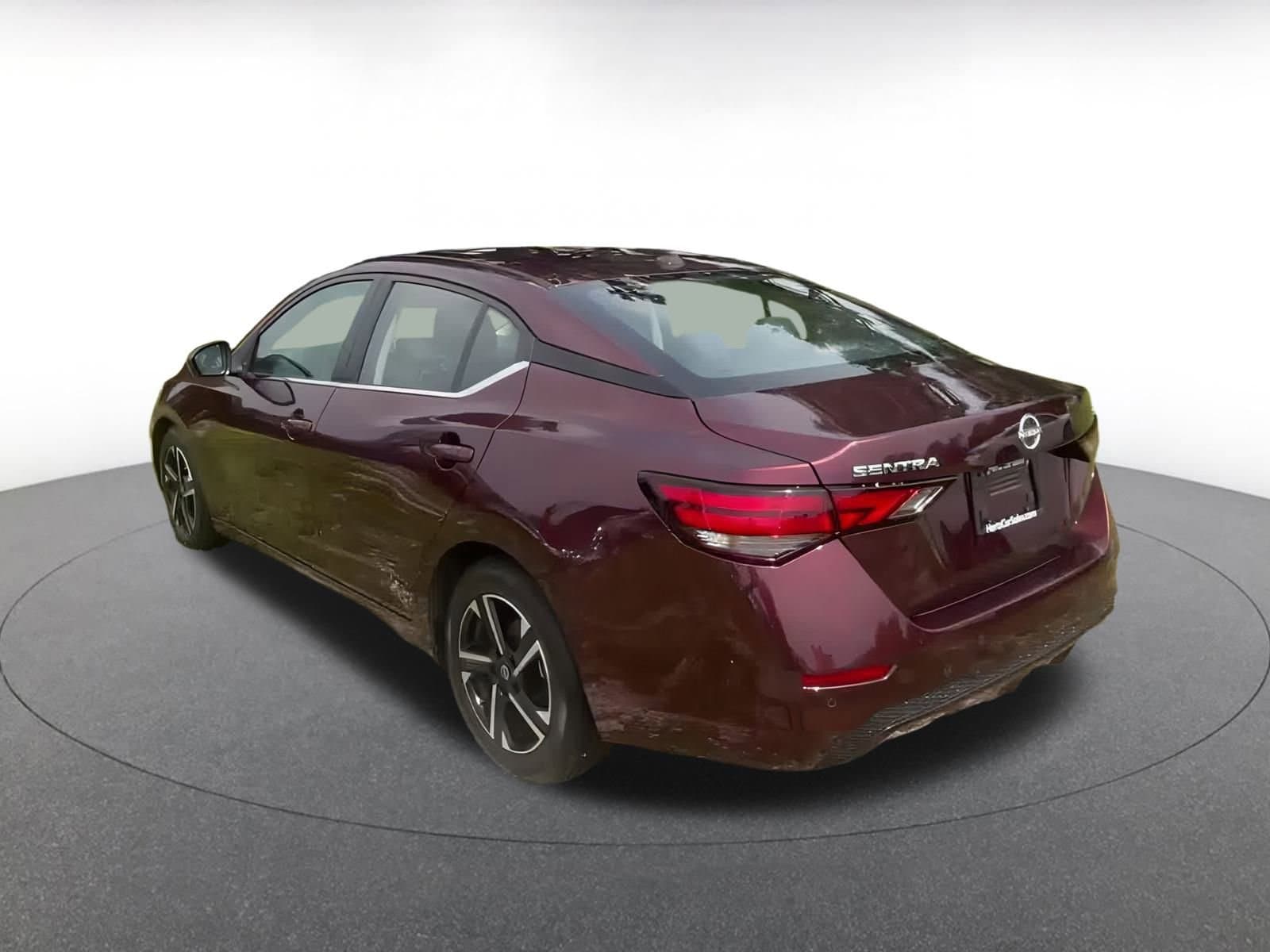 Thumbnail: 2024 Nissan Sentra - 11