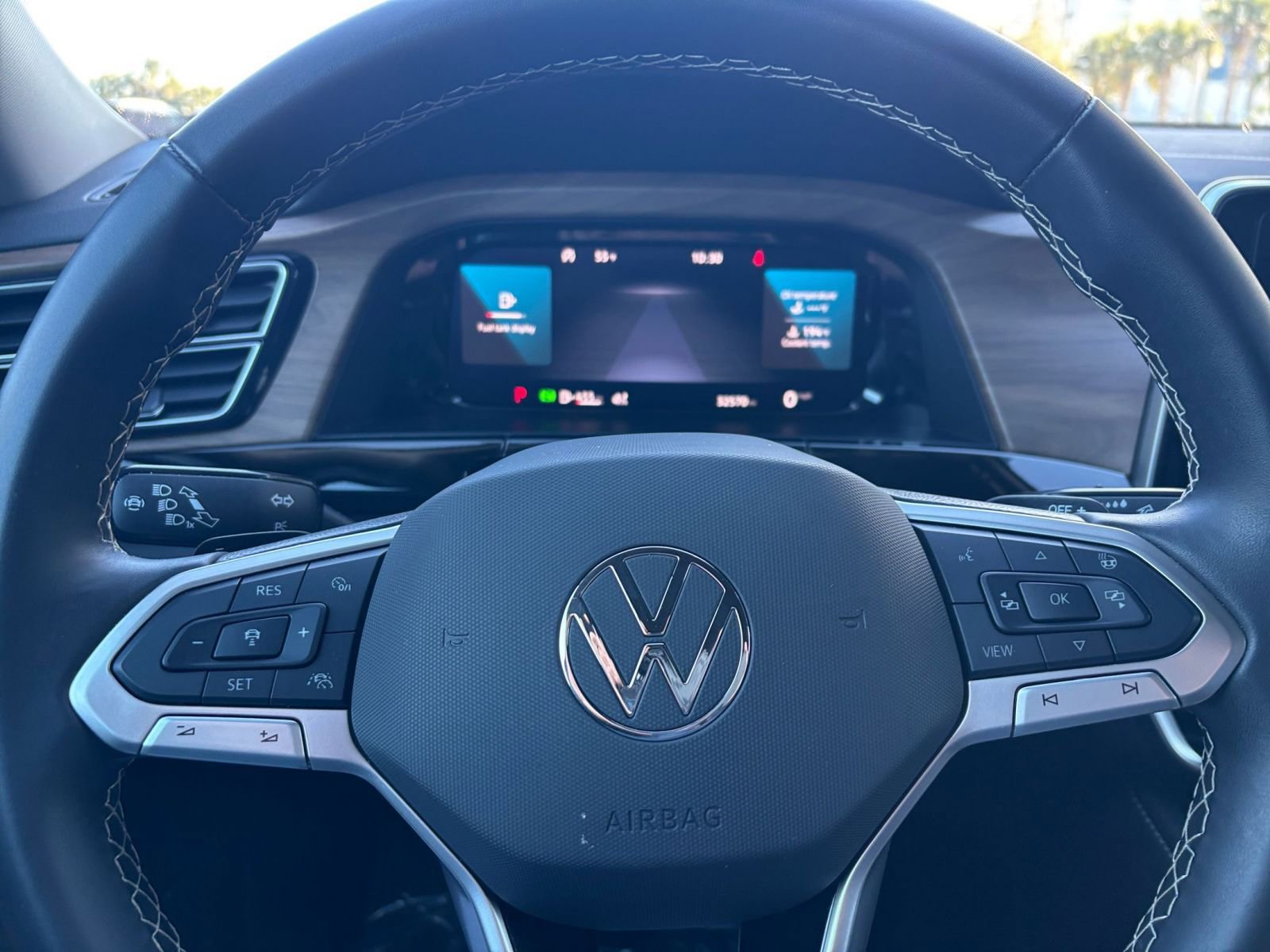 Thumbnail: 2025 Volkswagen Atlas - 28