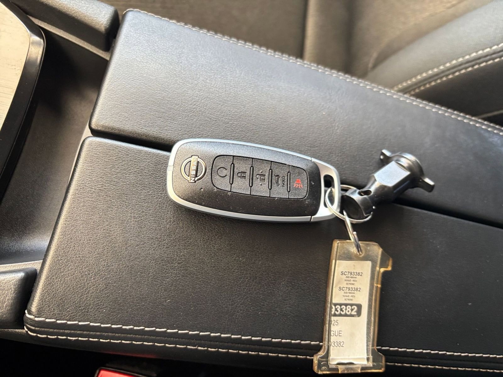 Thumbnail: 2025 Nissan Rogue - 27