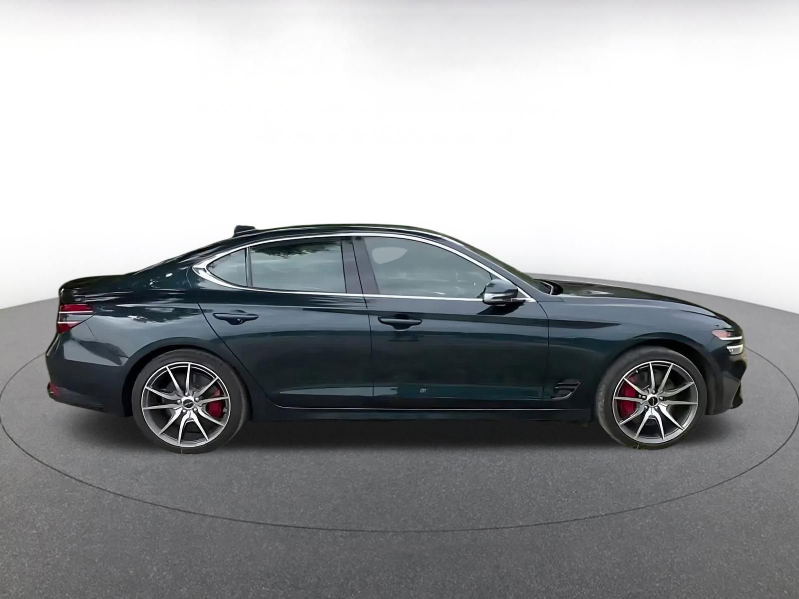 Thumbnail: 2025 Genesis G70 - 16