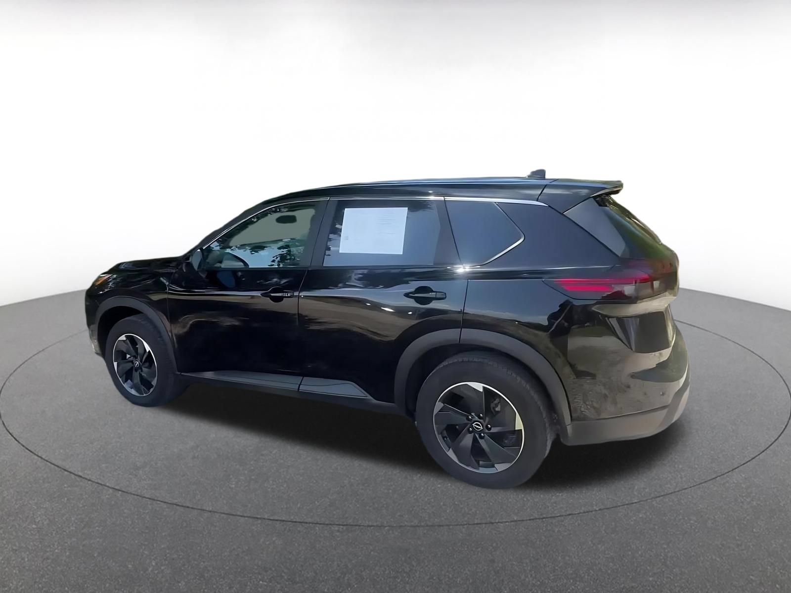 Thumbnail: 2025 Nissan Rogue - 10