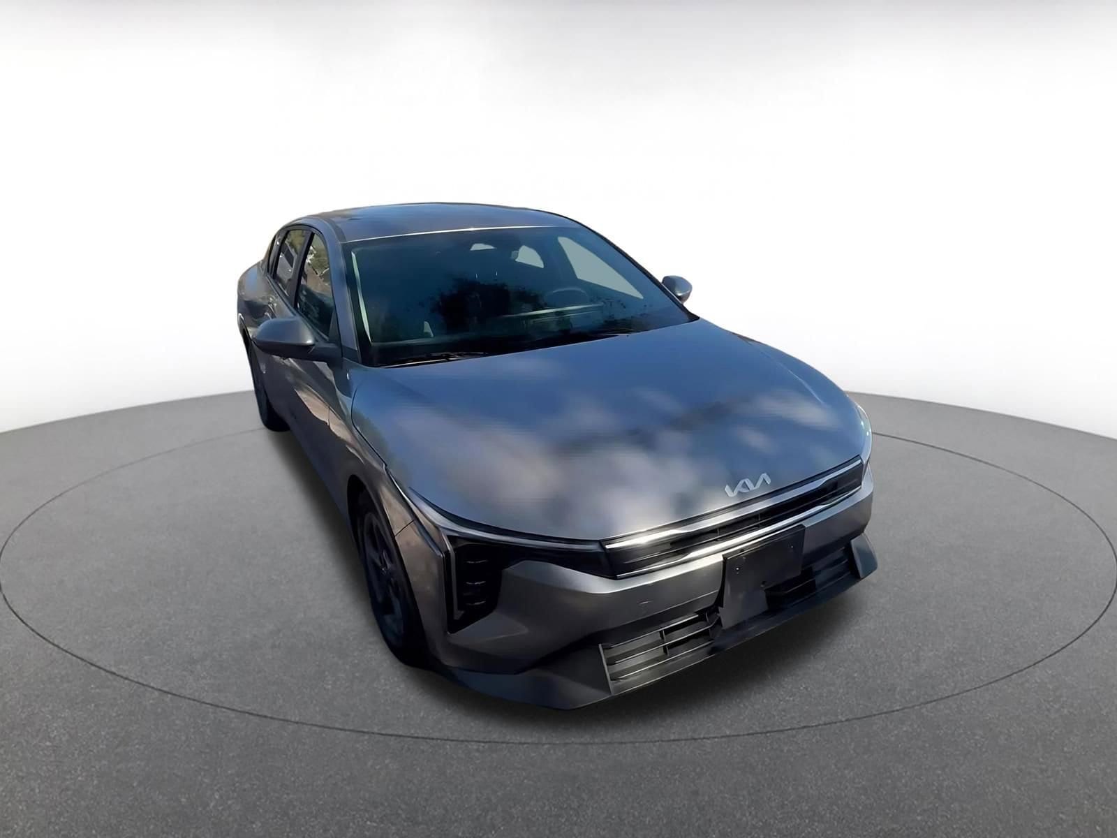 Thumbnail: 2025 Kia K4 - 3