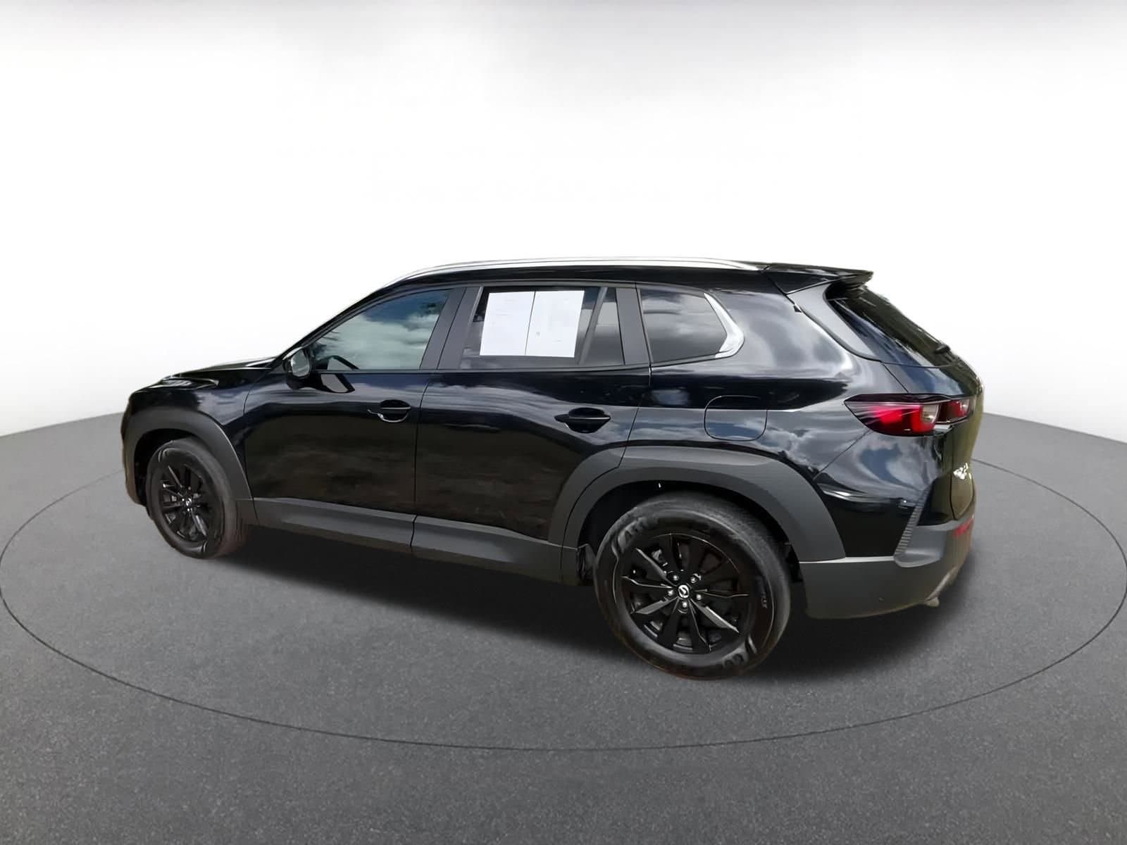 Thumbnail: 2025 Mazda CX-50 - 10