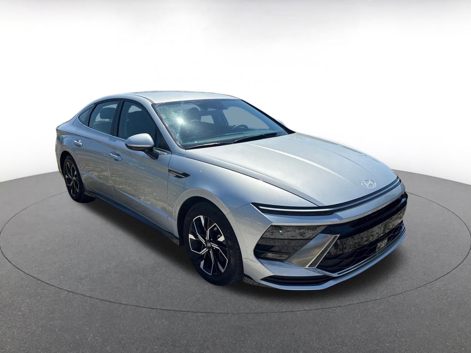 Thumbnail: 2025 Hyundai Sonata - 1