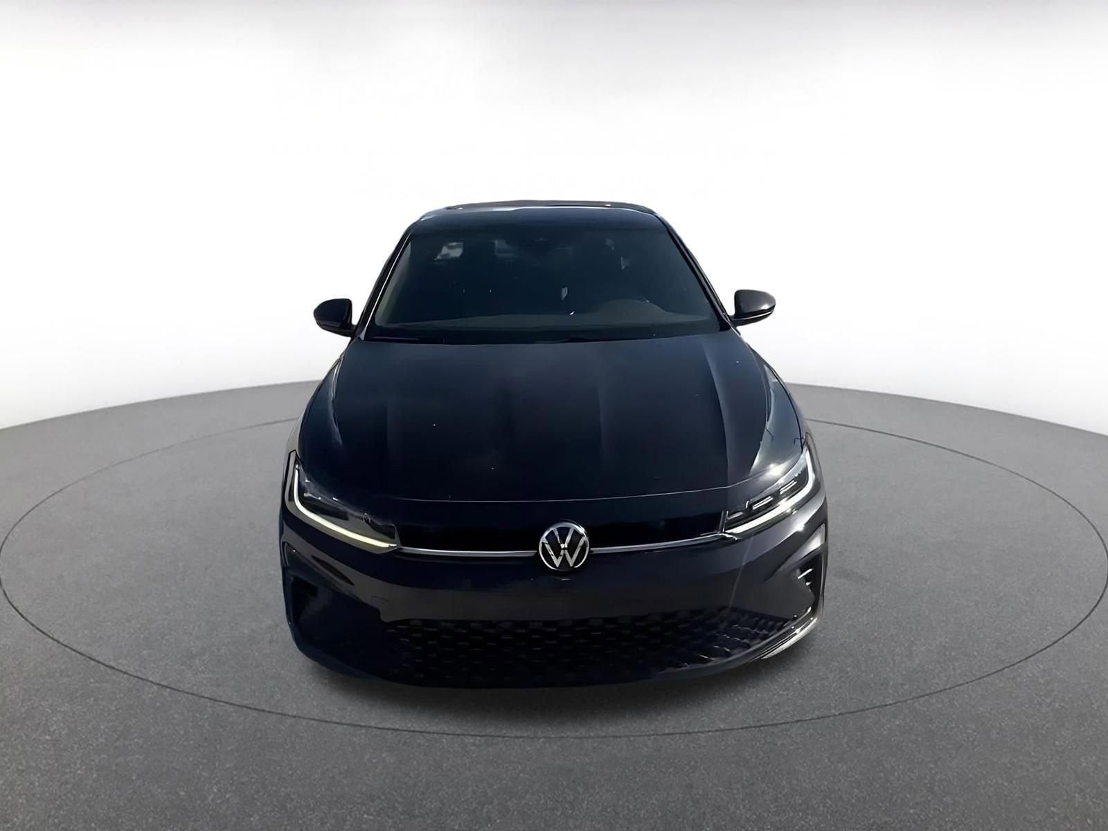Thumbnail: 2025 Volkswagen Jetta - 4
