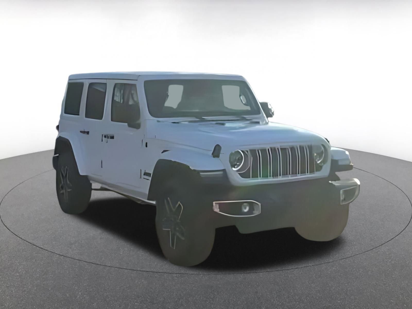 Thumbnail: 2025 Jeep Wrangler - 14