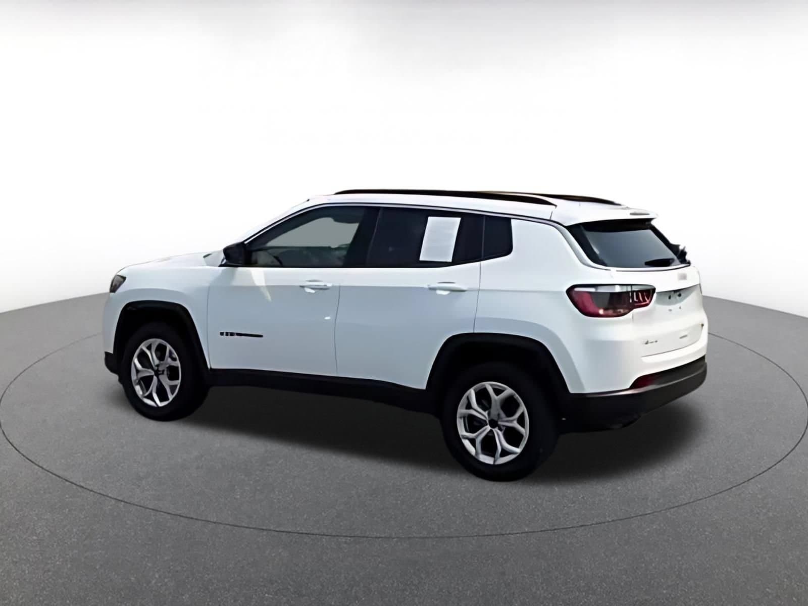 Thumbnail: 2025 Subaru Ascent - 14
