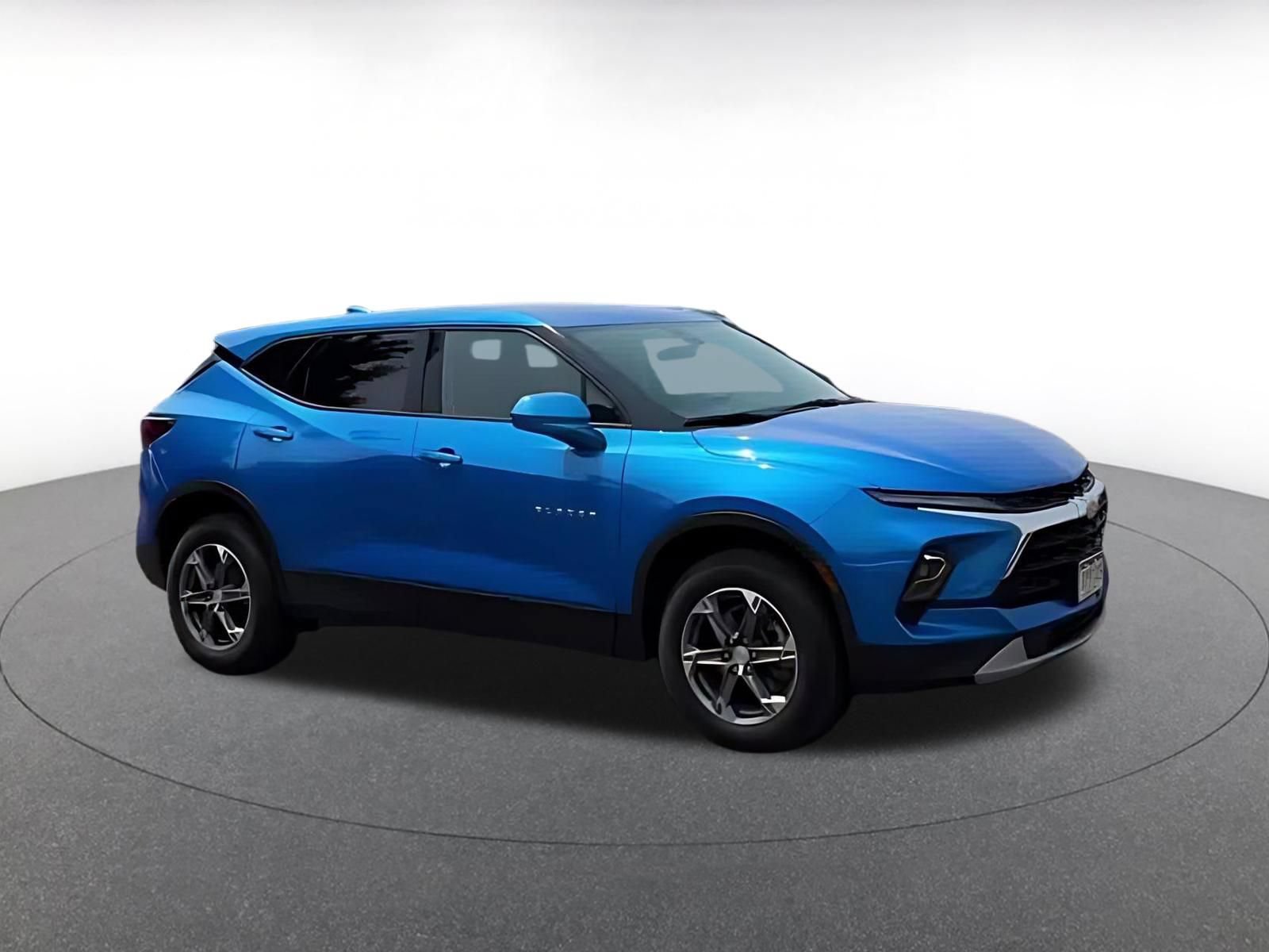 Thumbnail: 2026 Chevrolet Blazer - 2