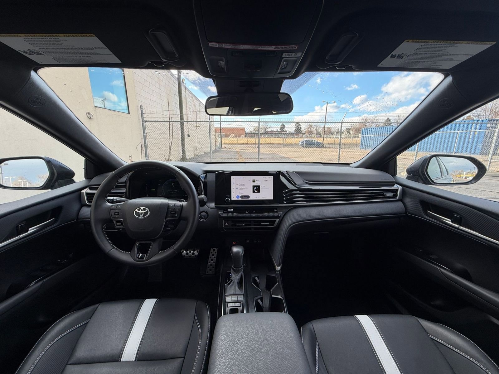 Thumbnail: 2025 Toyota Camry - 32